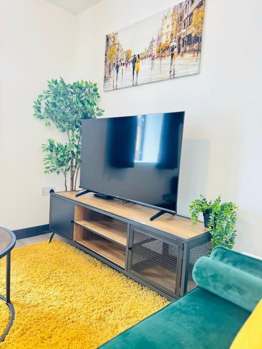 Apartment With Balcony Near Chatham Dockside Brompton  Екстер'єр фото
